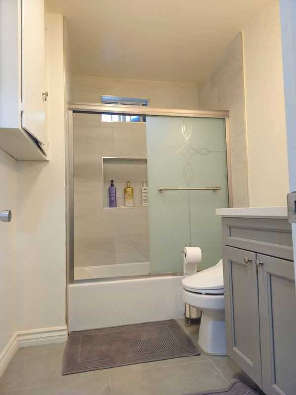 1111 Fairview Dr - Photo 5 of 30