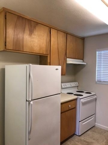 3110 College Ave #D - Photo 2 of 2