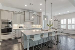 featured image of 8910 Vineyard Valley Ct