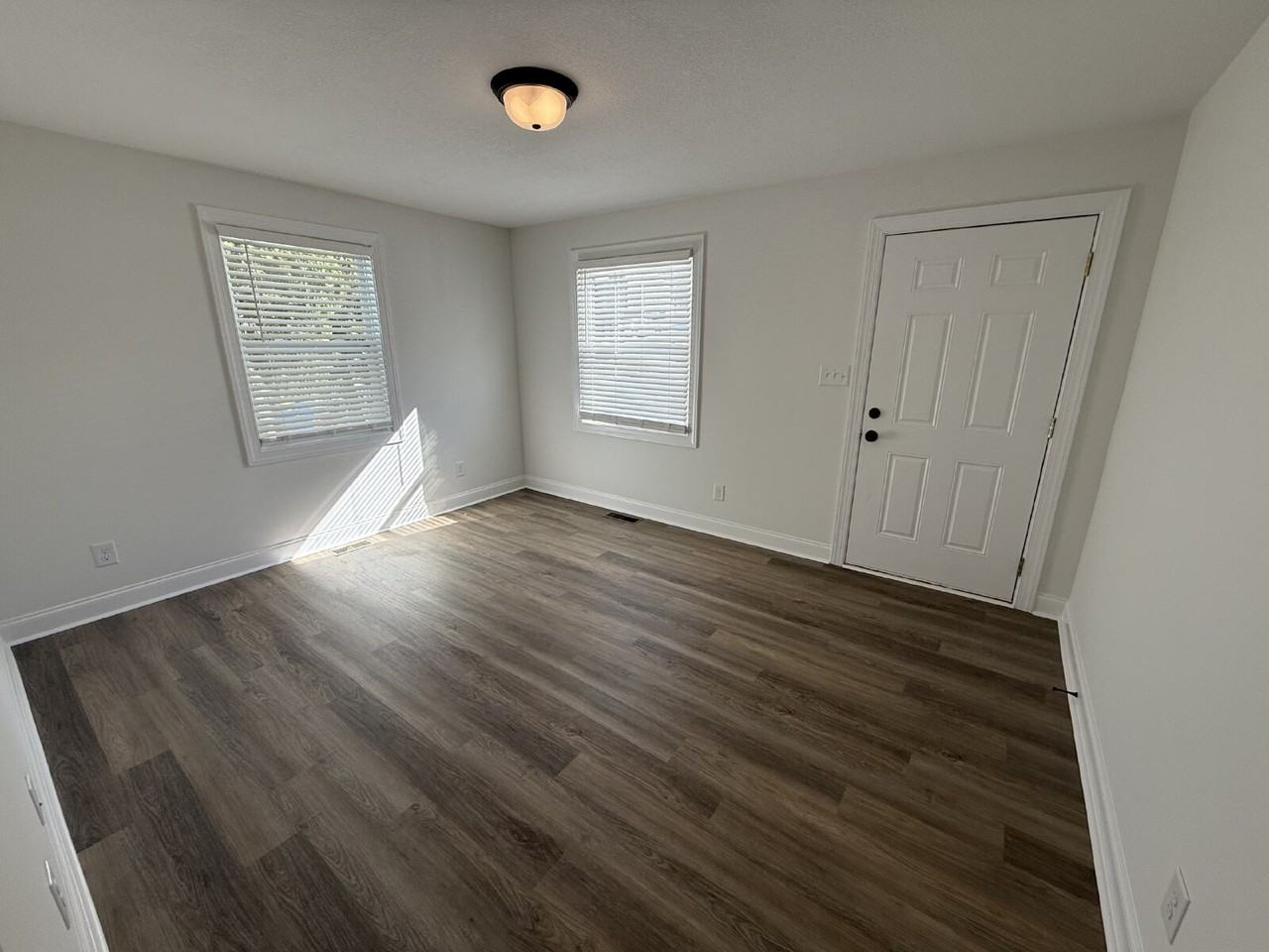 15 Maple St - Photo 3 of 14