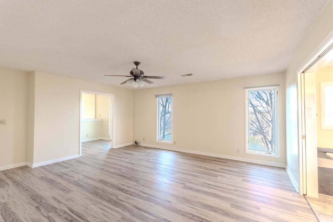 124 Two Rivers Ct - Photo 7 of 23