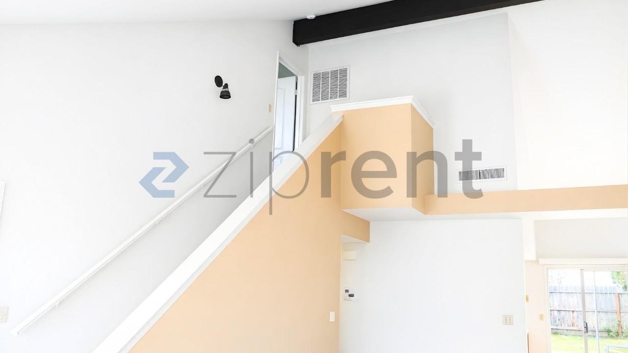 9588 N Boyd Ave - Photo 6 of 22