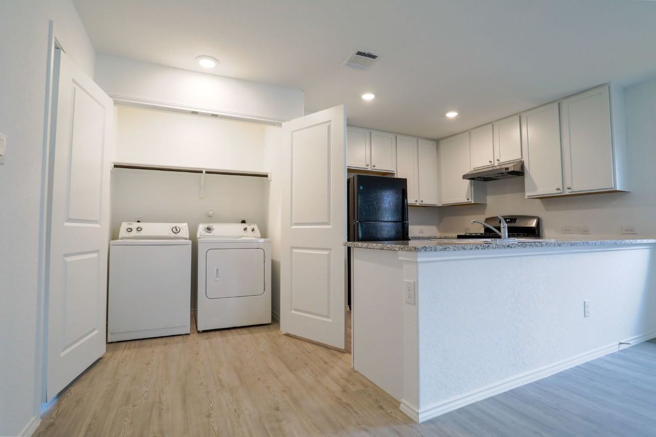 4220 Revetment Way - Photo 7 of 21