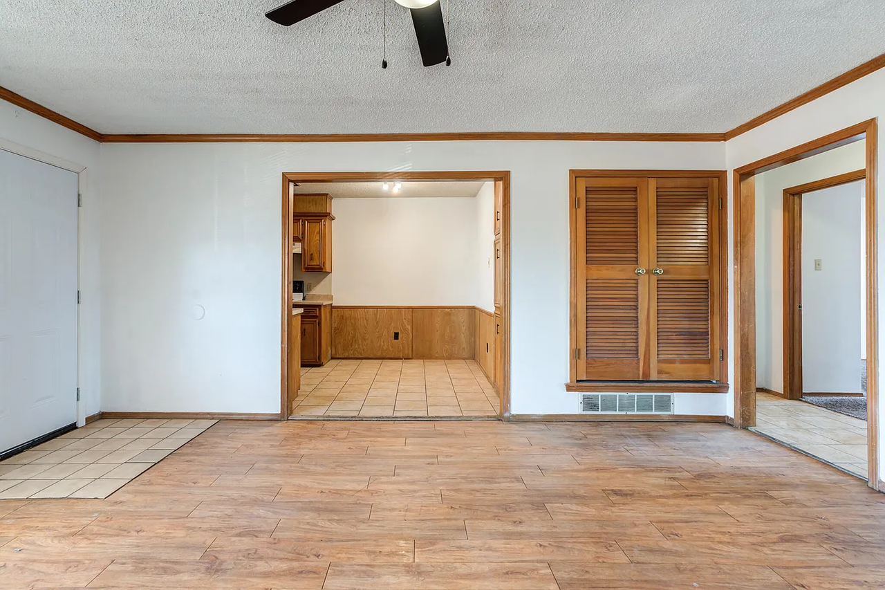 7405 Waco Ave - Photo 5 of 14