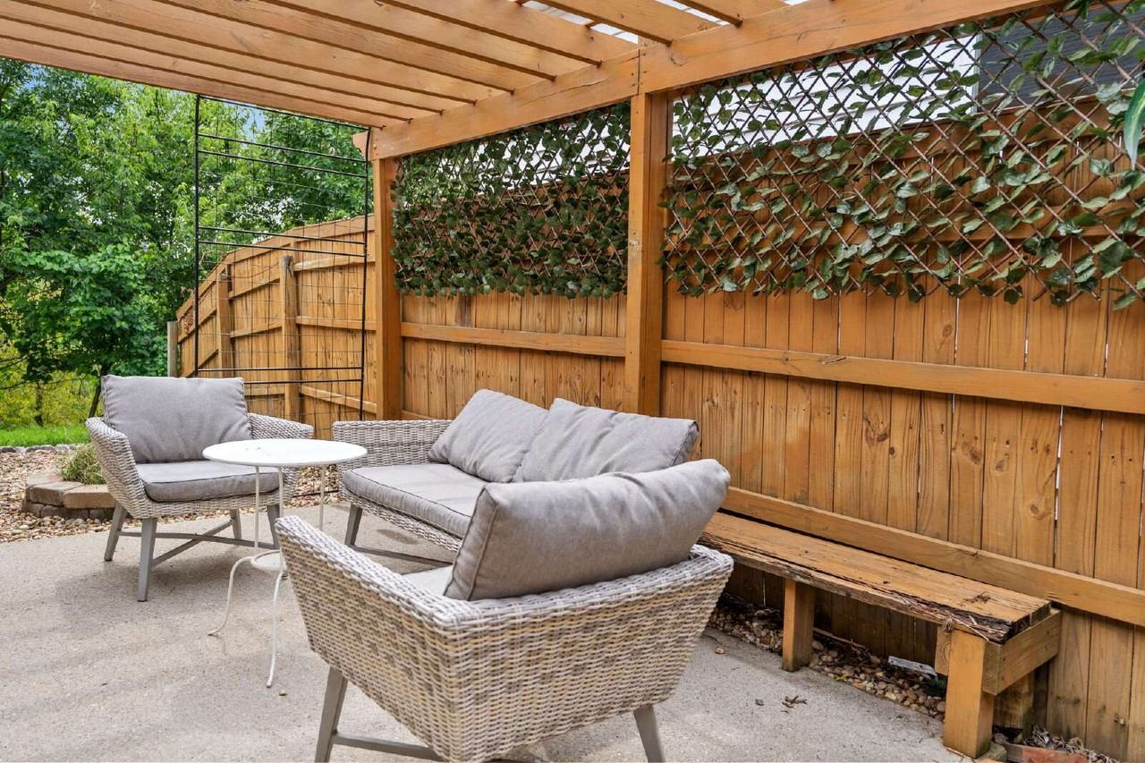 3155 Penn Meade Way - Photo 2 of 28