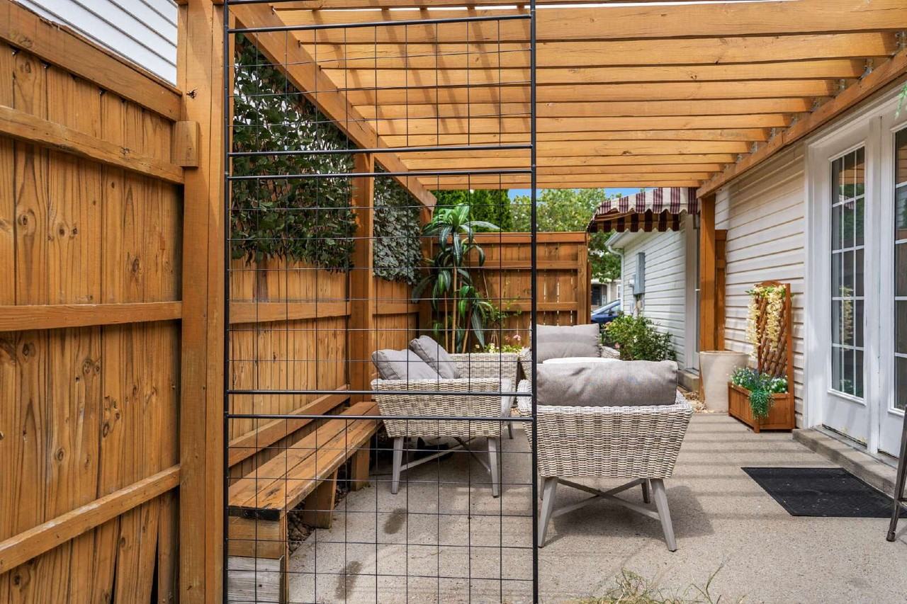 3155 Penn Meade Way - Photo 3 of 28