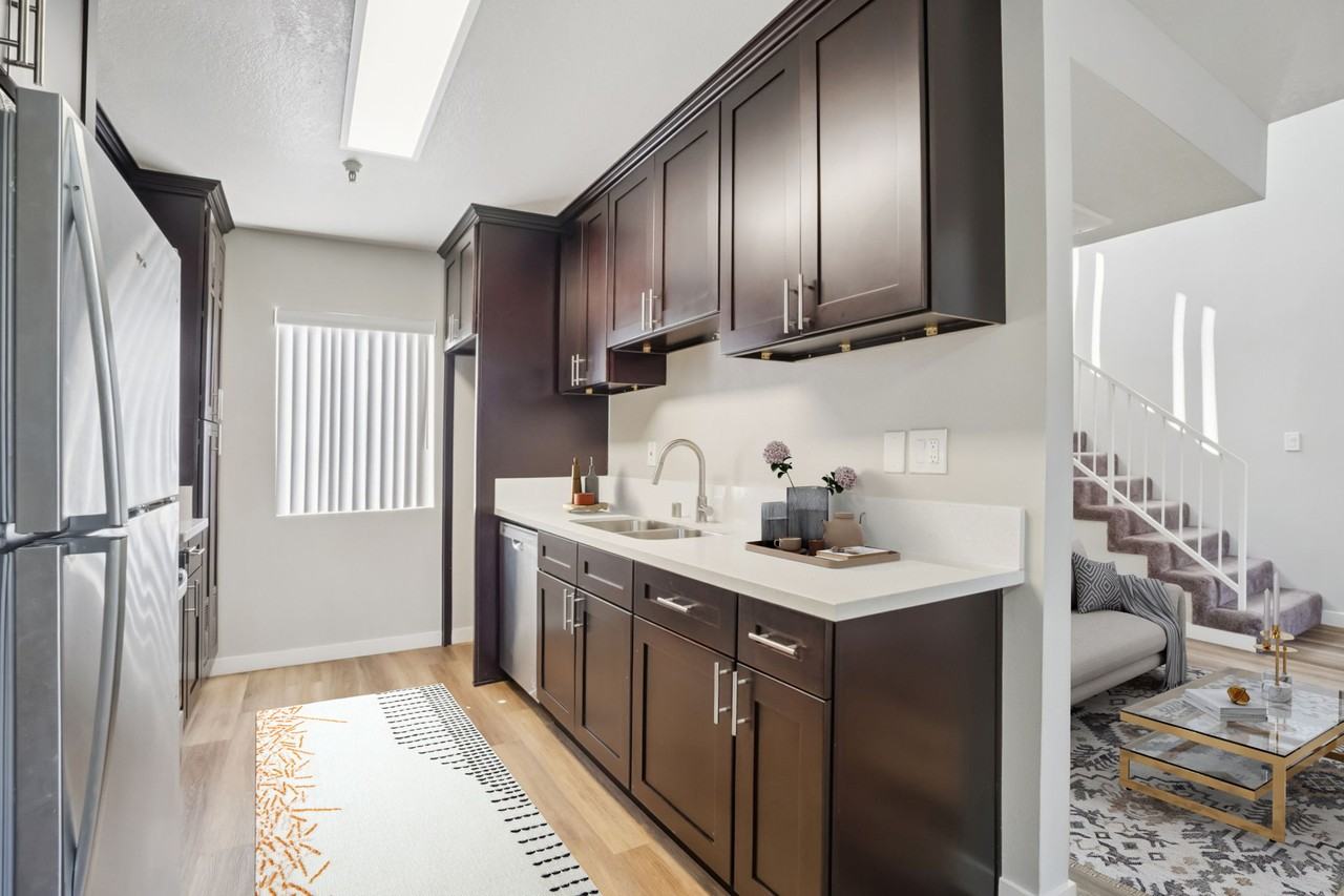 Lemoli Apartments - Photo 2 of 50