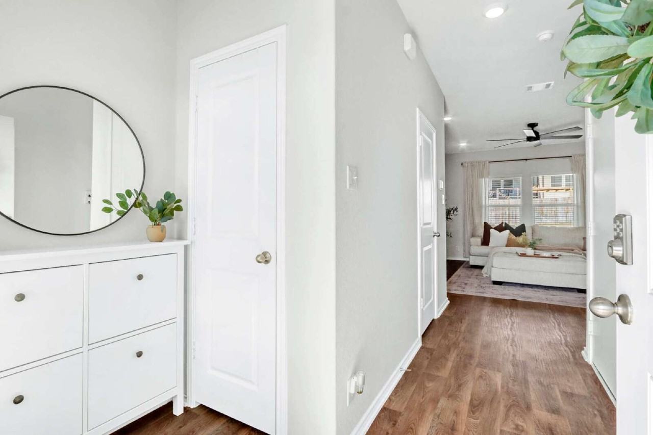 10417 Mcintosh - Photo 3 of 32