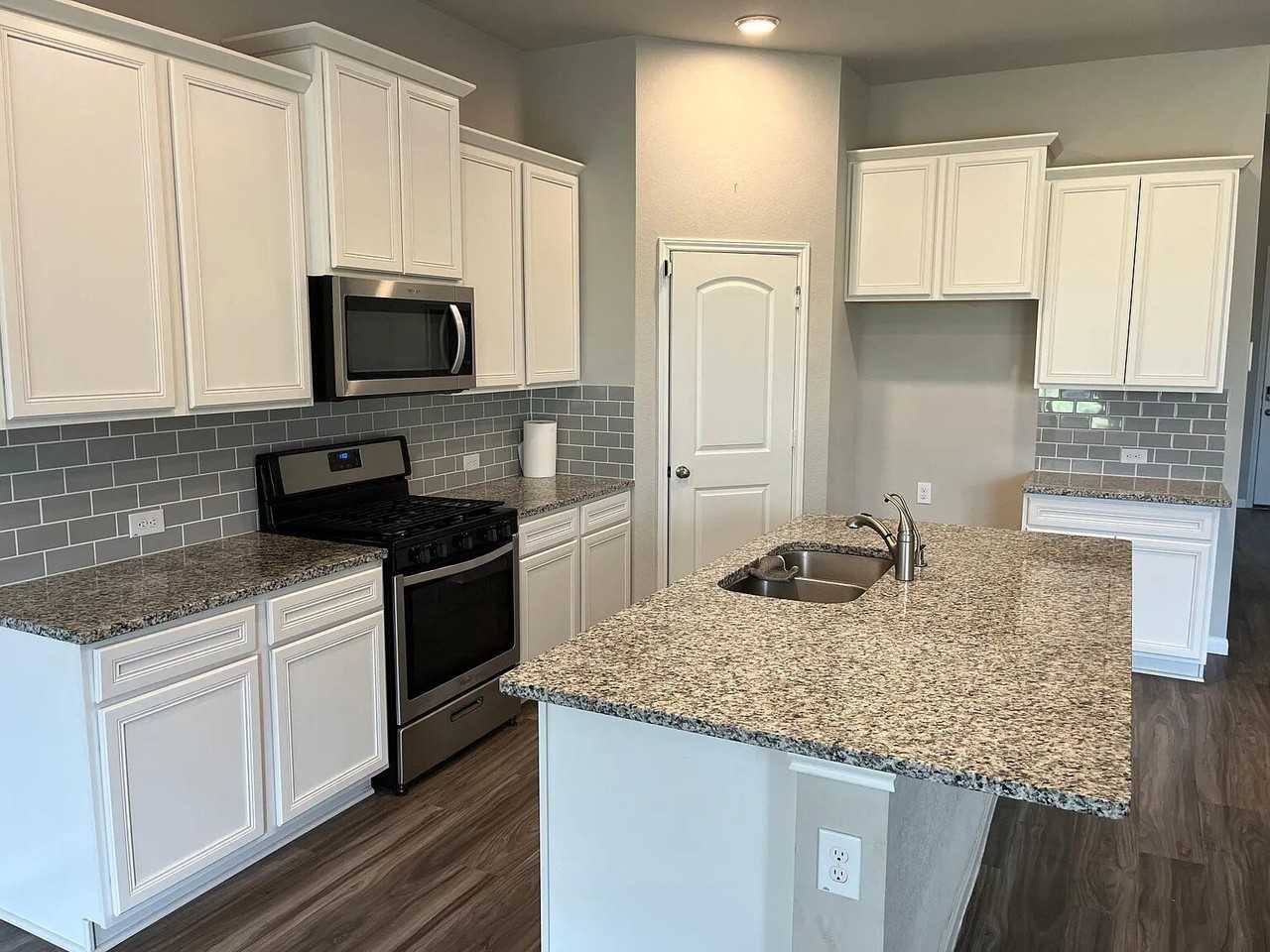 1180 Courteous Creek Dr - Photo 4 of 9