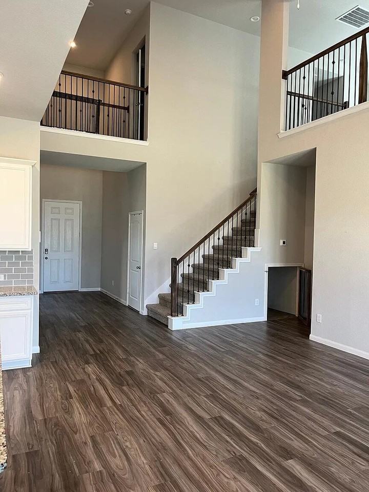 1180 Courteous Creek Dr - Photo 6 of 9