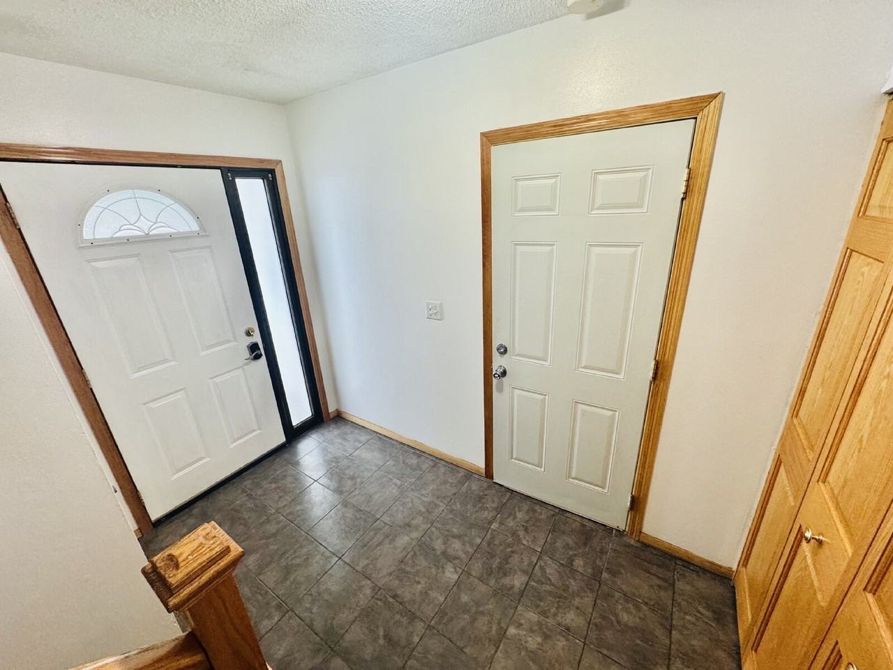 10648 Wren St Nw - Photo 6 of 33