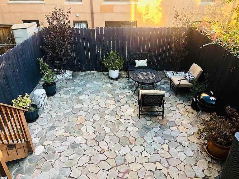 2531 11th St Nw - Photo 5 of 29