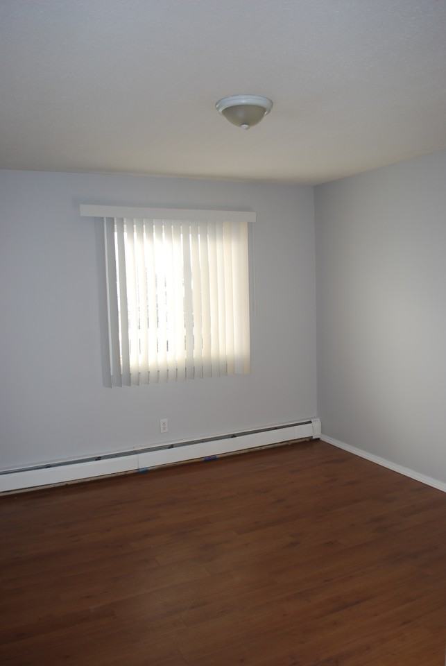 Heritage House - Photo 7 of 13