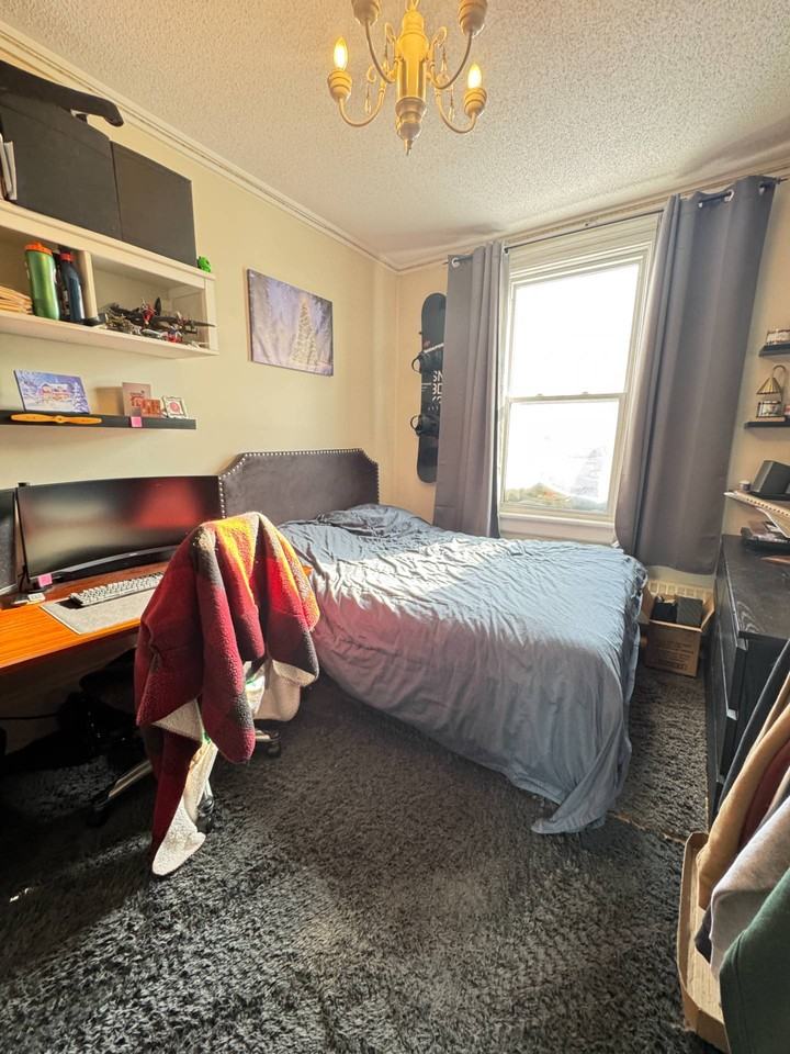 8 Peel St #1 - Photo 5 of 9