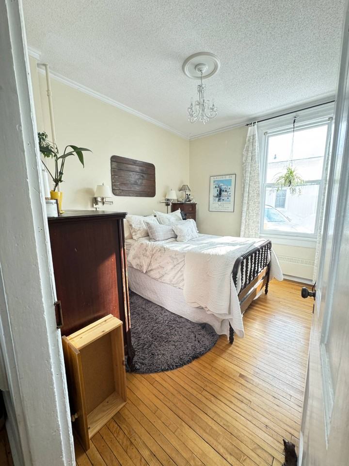 8 Peel St #1 - Photo 7 of 9