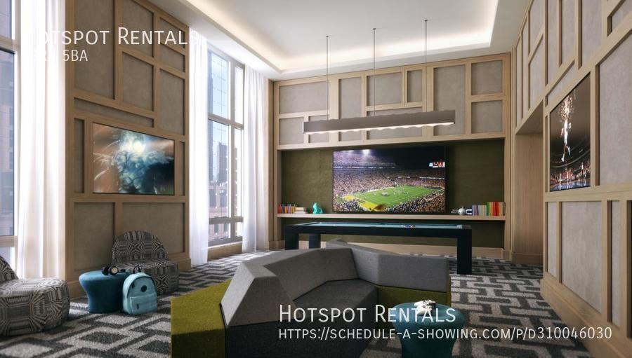 514 N Peshtigo Ct #4-4-5 - Photo 5 of 9