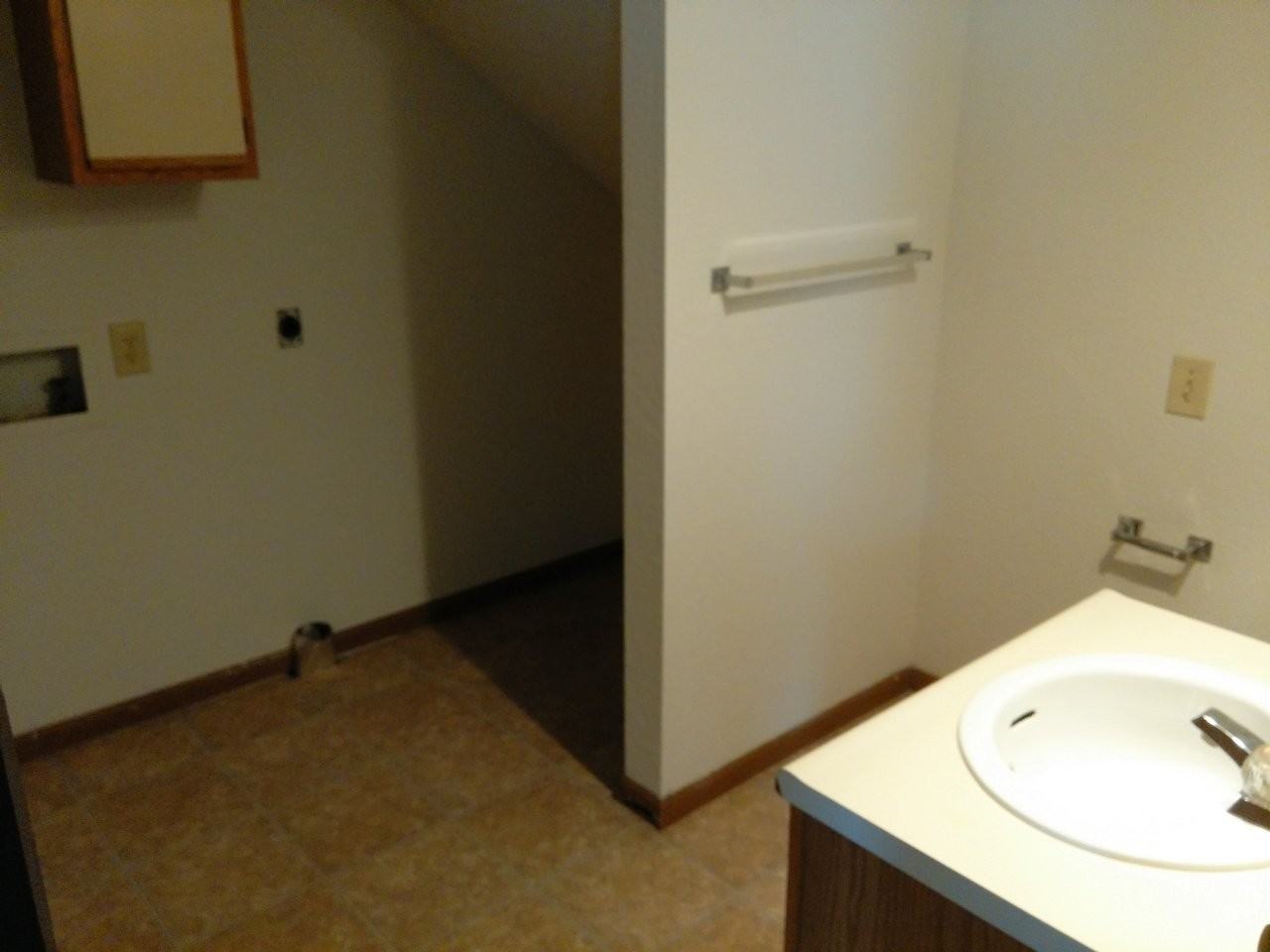 3434 E Covington St - Photo 5 of 7