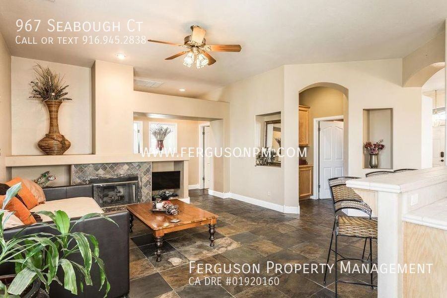 967 Seabough Ct - Photo 3 of 13