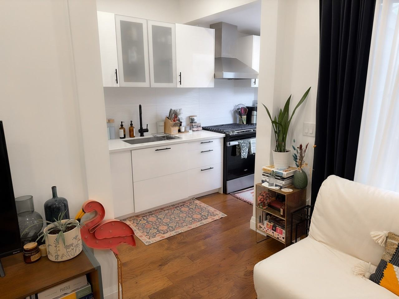 34 Winnifred Avenue #Main - Photo 3 of 20