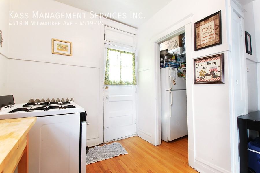 4519 N Milwaukee Ave #4519-3S - Photo 2 of 7