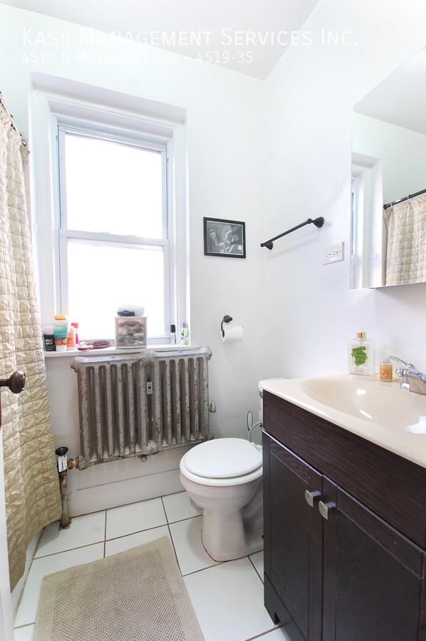 4519 N Milwaukee Ave #4519-3S - Photo 6 of 7