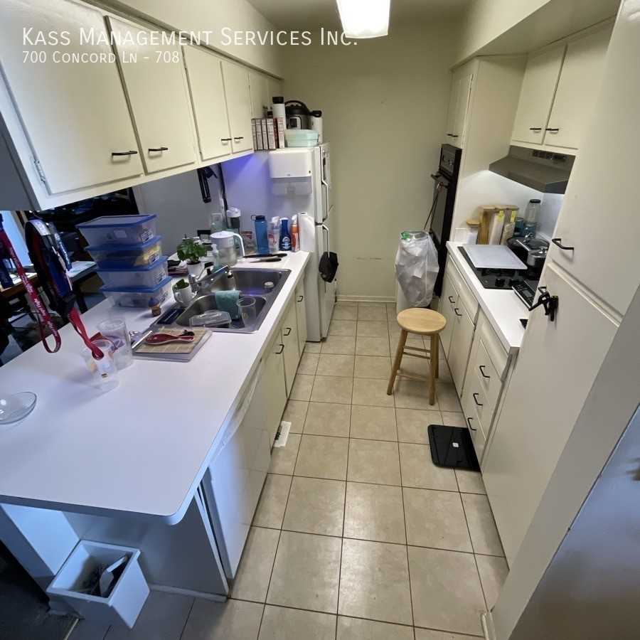 700 Concord Ln #708 - Photo 2 of 11