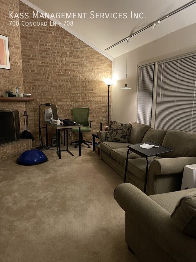 700 Concord Ln #708 - Photo 4 of 11