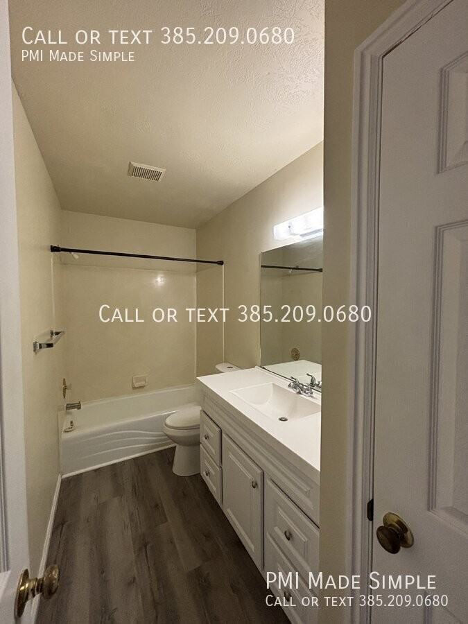 1737 W 800 N - Photo 5 of 11