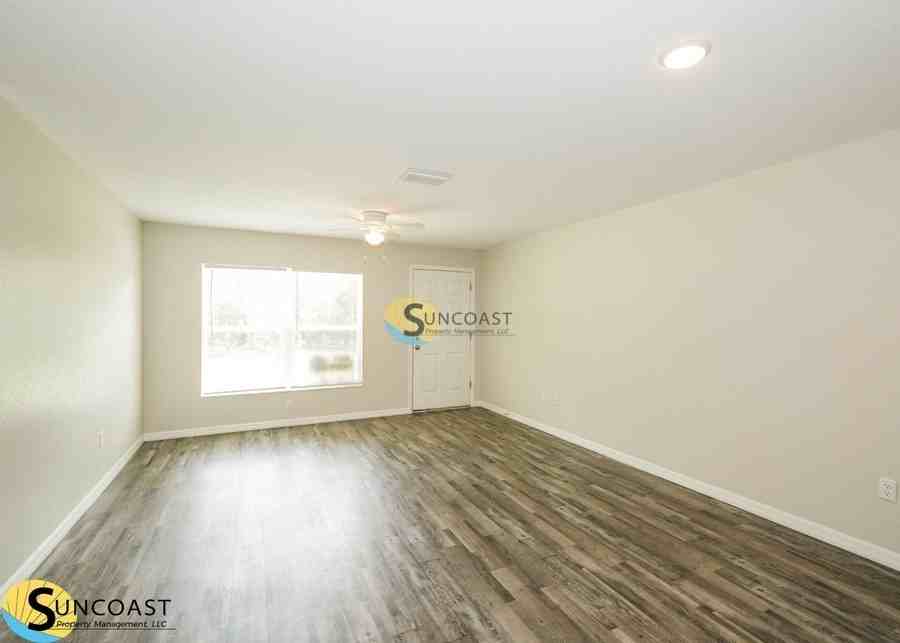 16073 Sw 33rd Avenue Rd #2 - Photo 5 of 17