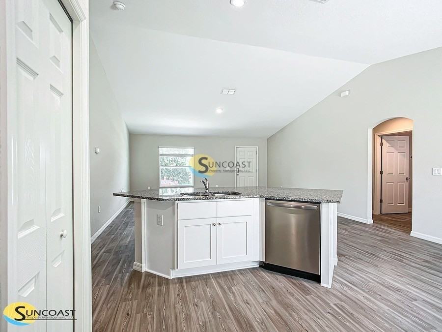 14 Pine Trce - Photo 7 of 40