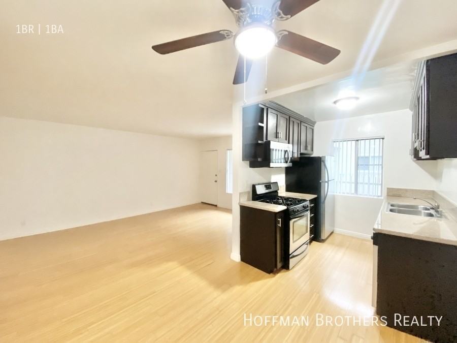 3107 S Durango Ave #3 - Photo 3 of 9