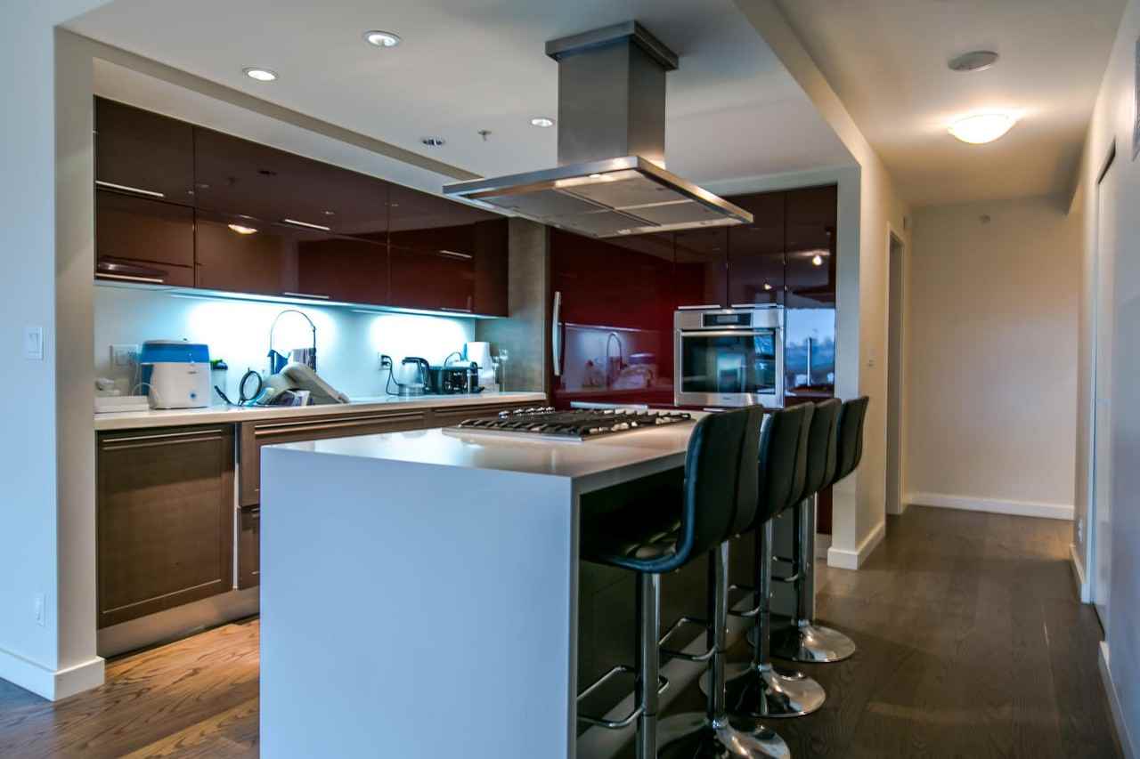 8 Smithe Mews - Photo 3 of 22