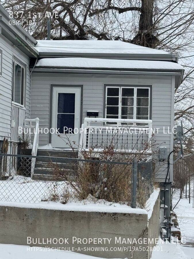 837 1st Ave - Photo 2 of 9