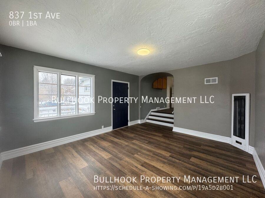 837 1st Ave - Photo 3 of 9