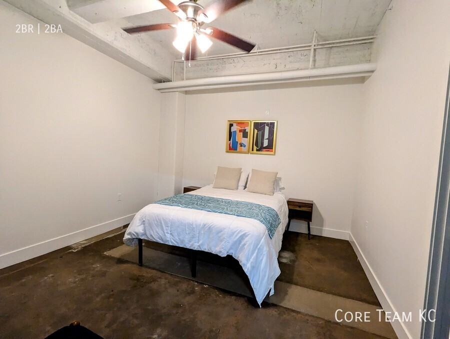 3100 Gillham Plz #114 - Photo 7 of 19