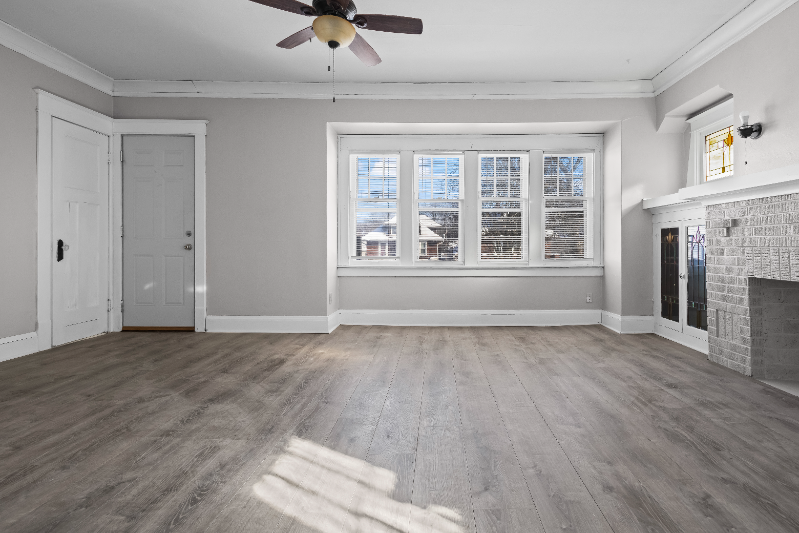 2523 N 49th St - Photo 3 of 18