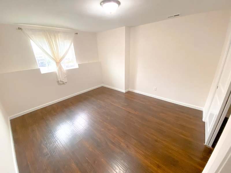 29 Rockford Ave - Photo 7 of 14