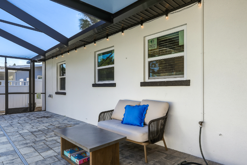 463 85th Ave - Photo 7 of 20