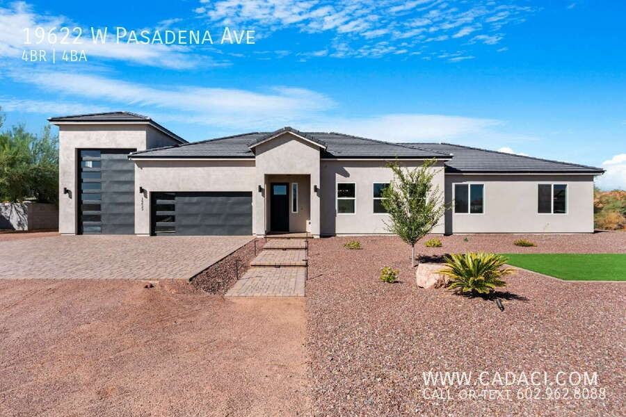 19622 W Pasadena Ave - Photo 2 of 44