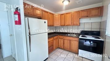 featured image of 3421 Crest Ave Se #D
