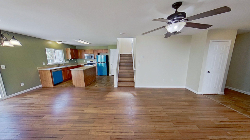 6530 Guard Hill Dr - Photo 5 of 17