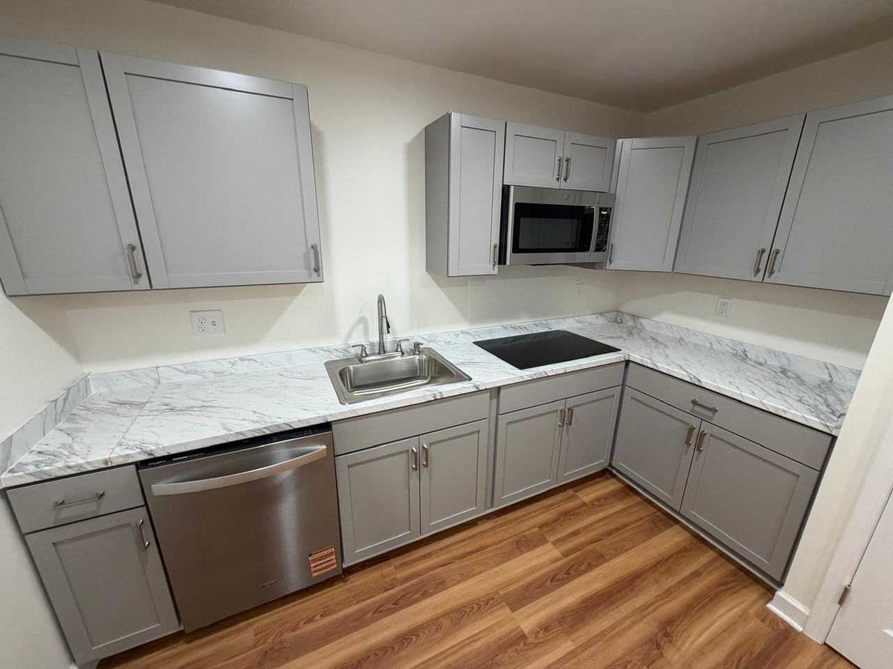 20360 Stillhouse Branch Place - Photo 5 of 22