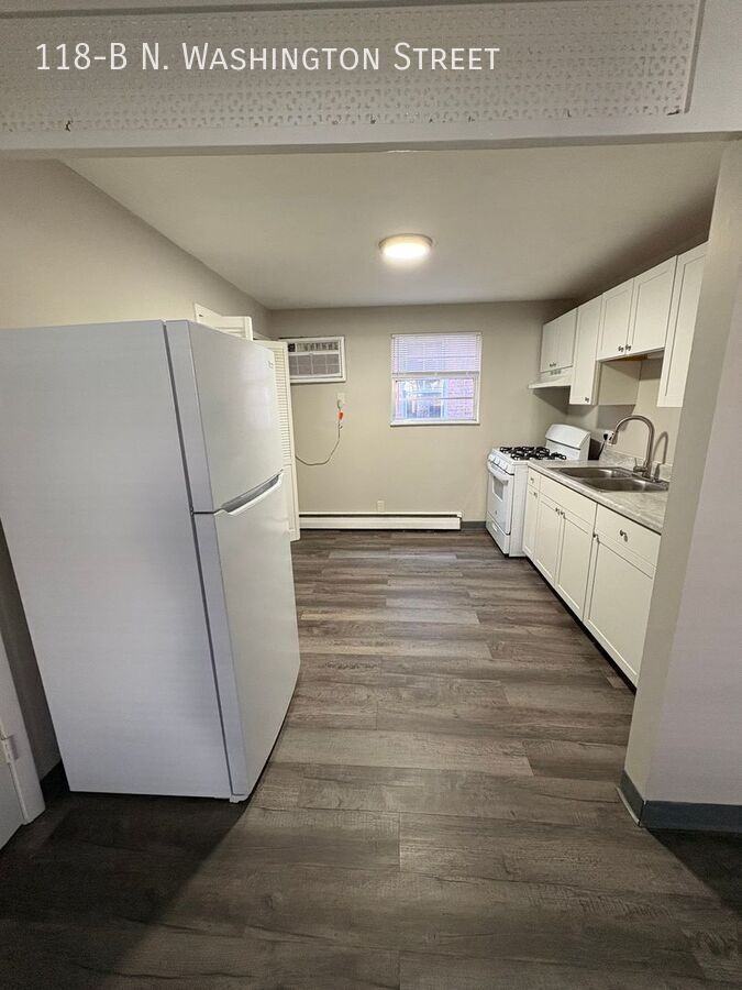 118 N Washington St Apt B - Photo 7 of 22