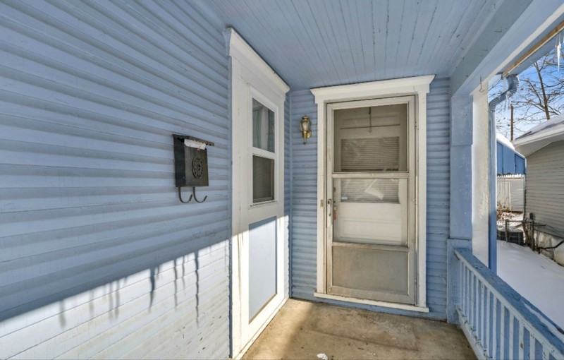 170 Alton Ave - Photo 2 of 19