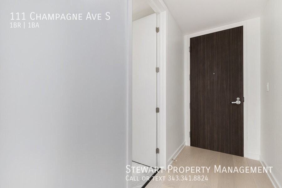 111 Champagne Ave S - Photo 7 of 33