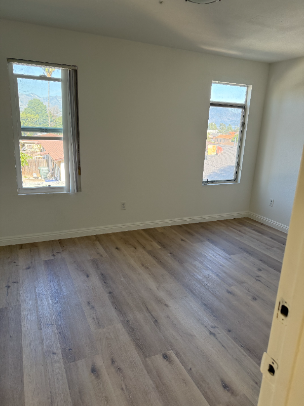 2470 New Ave #B - Photo 4 of 4