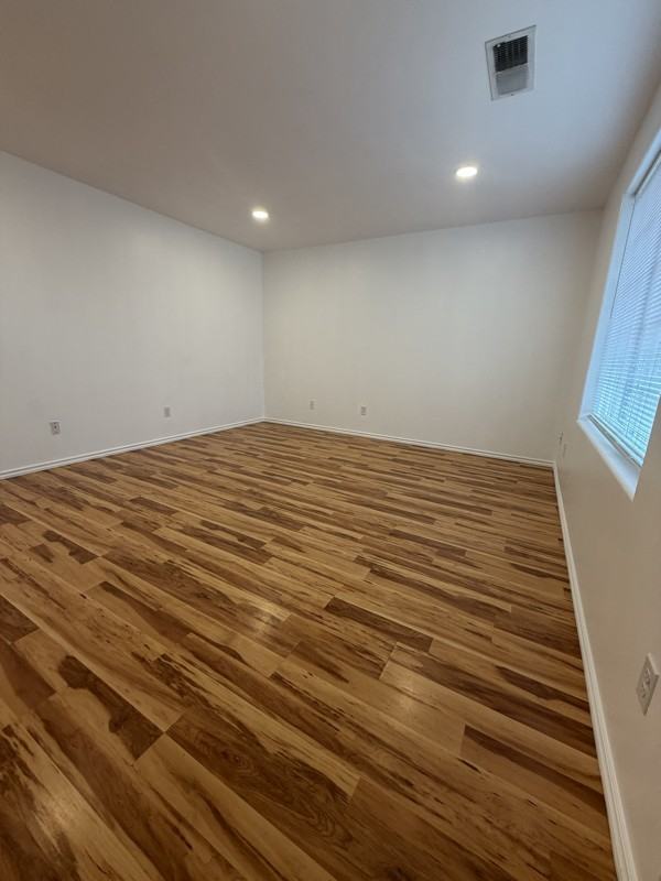 223 Ivy St Se - Photo 5 of 21