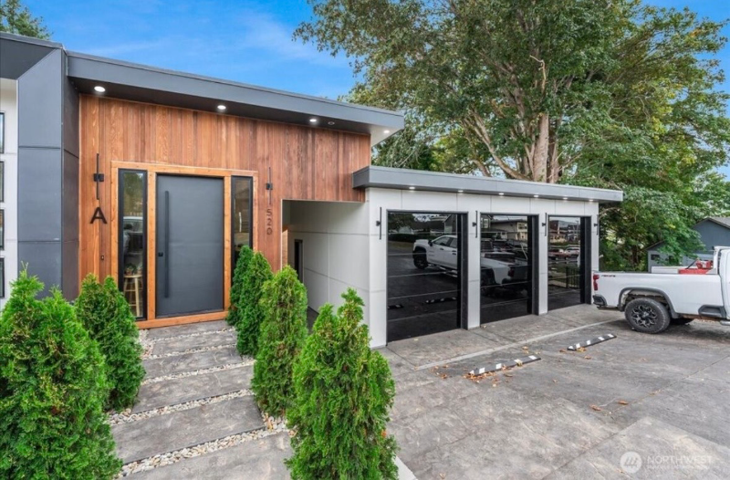 520 Columbia St #A - Photo 2 of 7