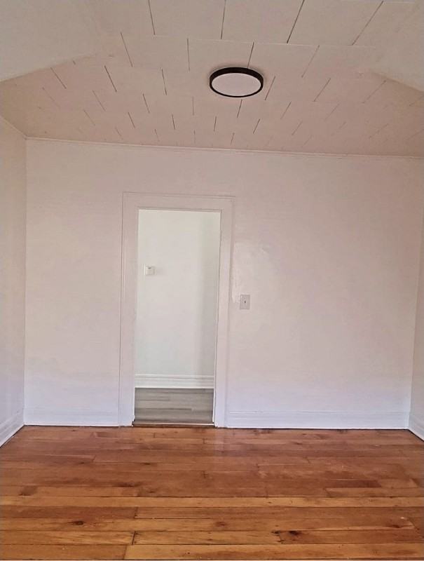 75 Madison St #3 - Photo 4 of 14