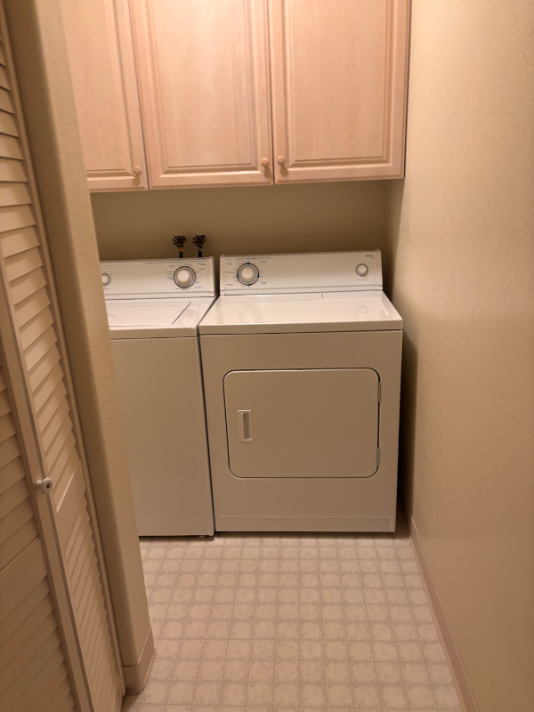 285 Waldorf Pl - Photo 4 of 14